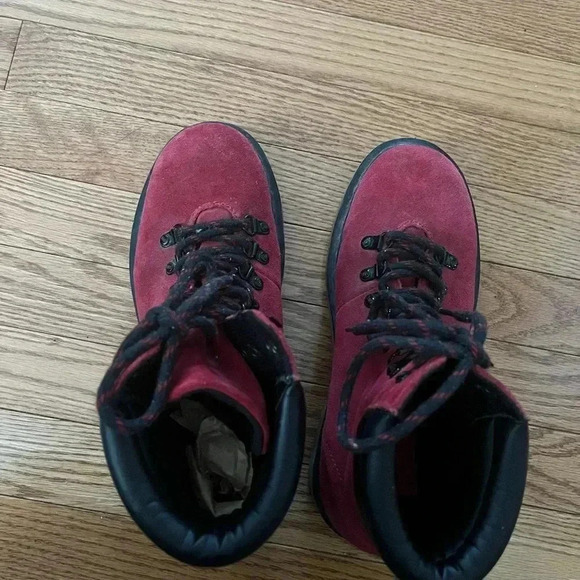 [US8]Dr Marten  Red Suede IRIS Ankle Boots - Picture 1 of 8
